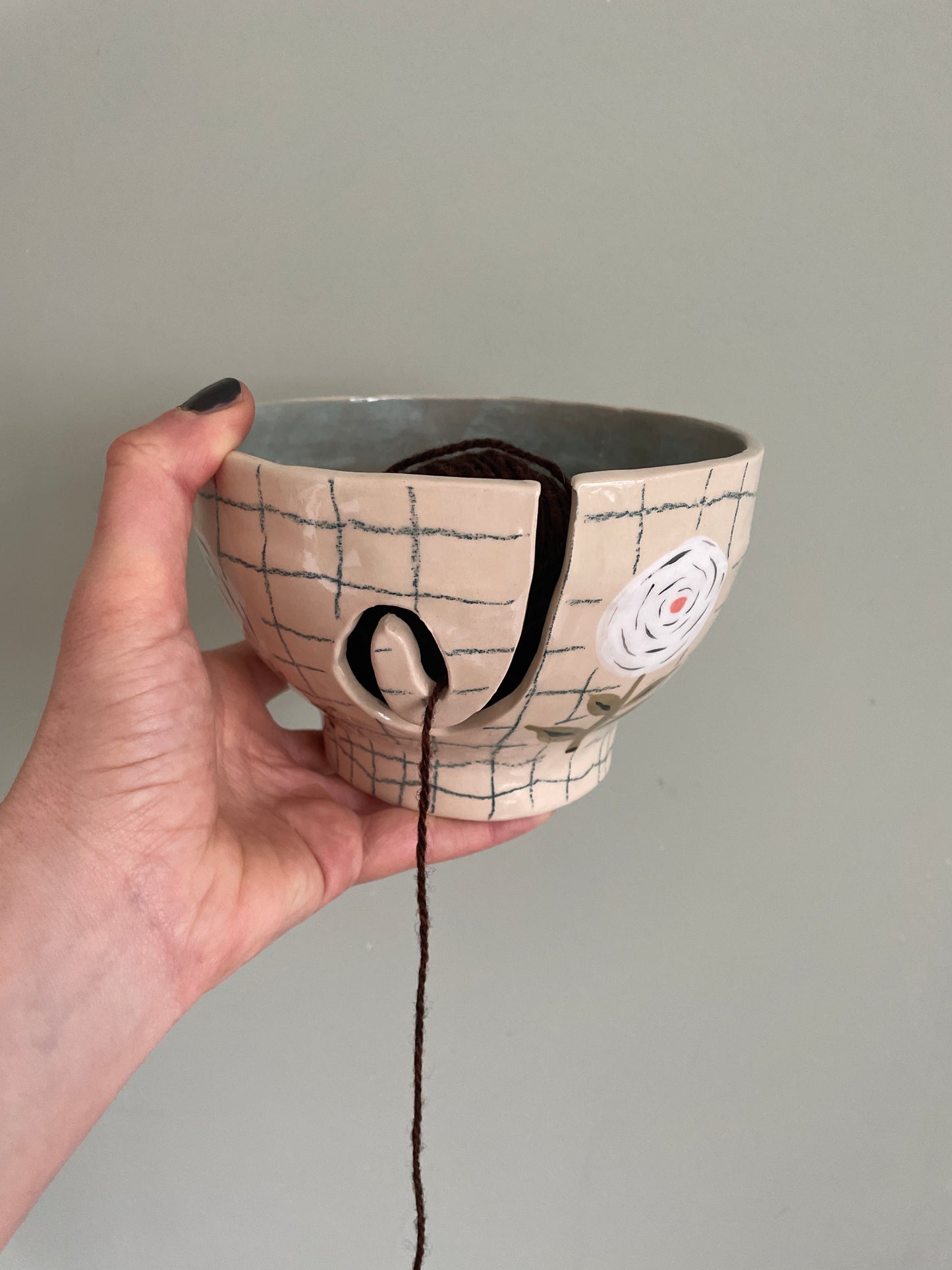 Bol dévidoir à laine en céramique