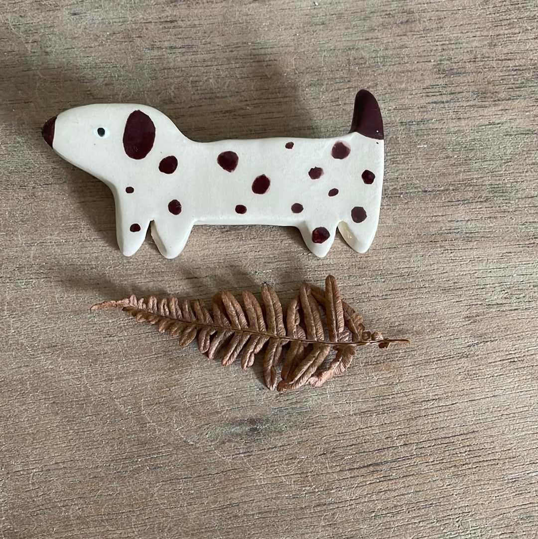 Broche chien dalmatien céramique émaillée