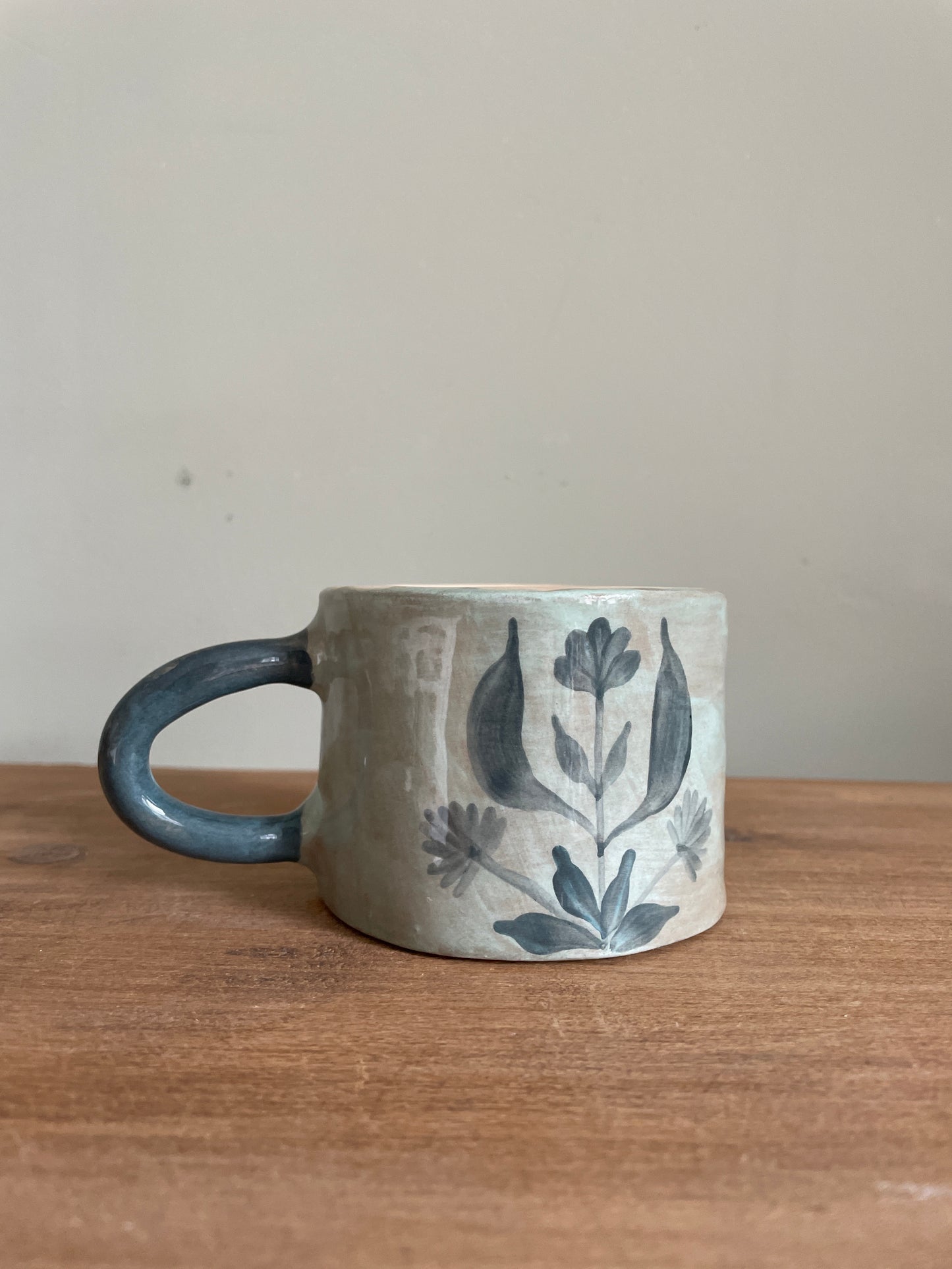 Tasse fleur en céramique