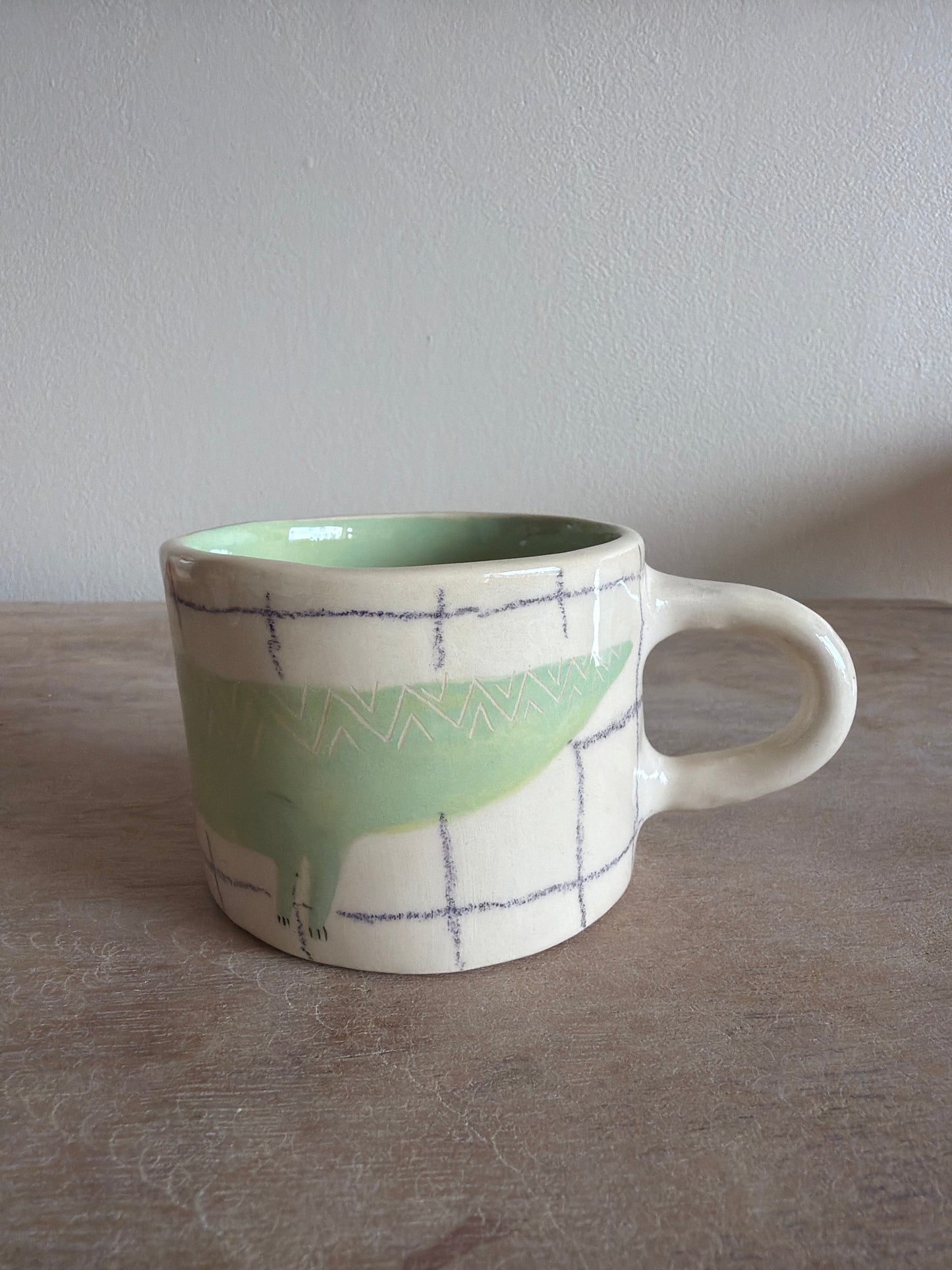 Tasse croco et carreaux en céramique